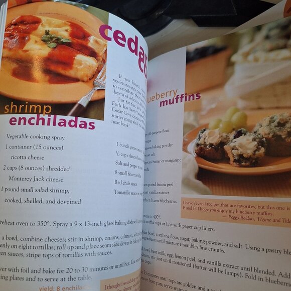 2 Knit Along With Debbie Macomber Book Lot Cedar Cove & Shop on Blossom Street - Picture 7 of 10